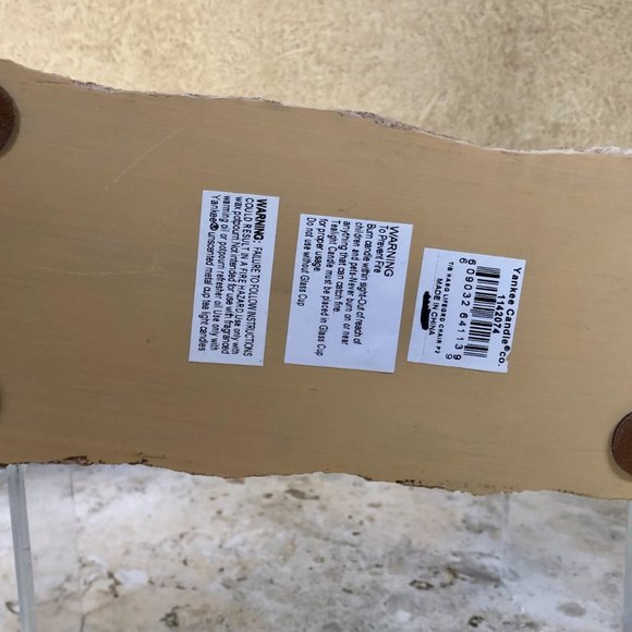 Yankee Candle Wax Tart Warmer Burner Beach Life Guard Stand NWT New - Picture 7 of 7